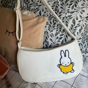 Miffy purse (white)